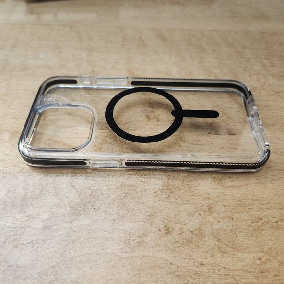 ZAGG Piccadilly Snap Case For iPhone 15 Pro Max - Clear/Black - Picture 6 of 7